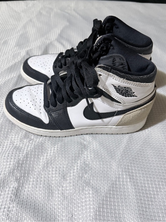 Nike Other - Nike Black and White Kids High-Top Sneakers